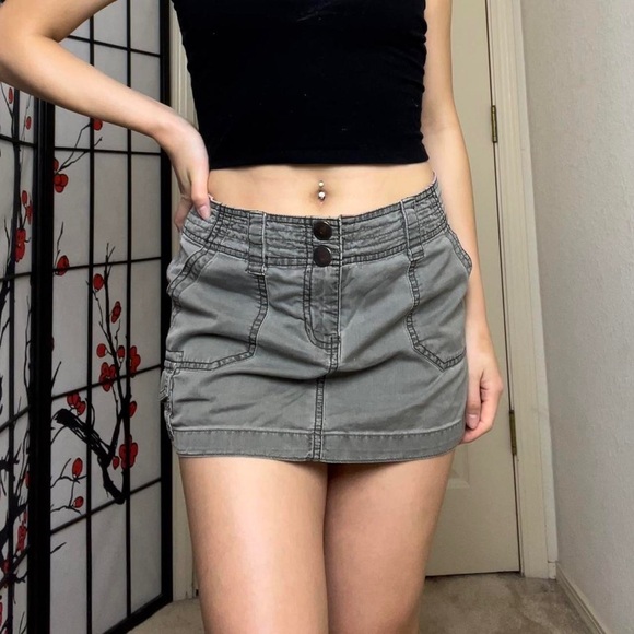 Mossimo Supply Co. Dresses & Skirts - Y2K Mossimo Women's Green and Khaki cargo mini Skirt